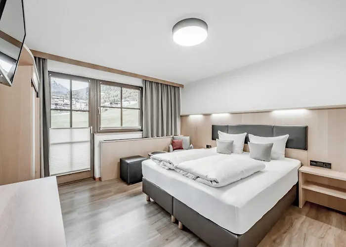 Apart Otel Montanara 4*