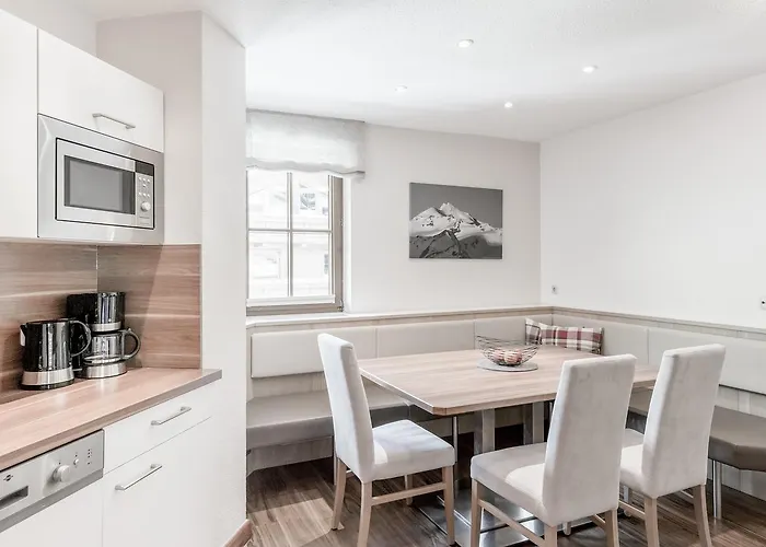 Apart Otel Montanara 4*